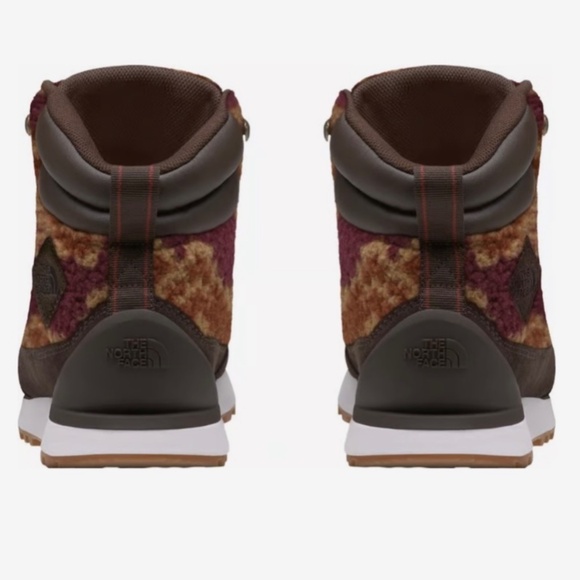 The North Face Boots - Picture 2 of 9